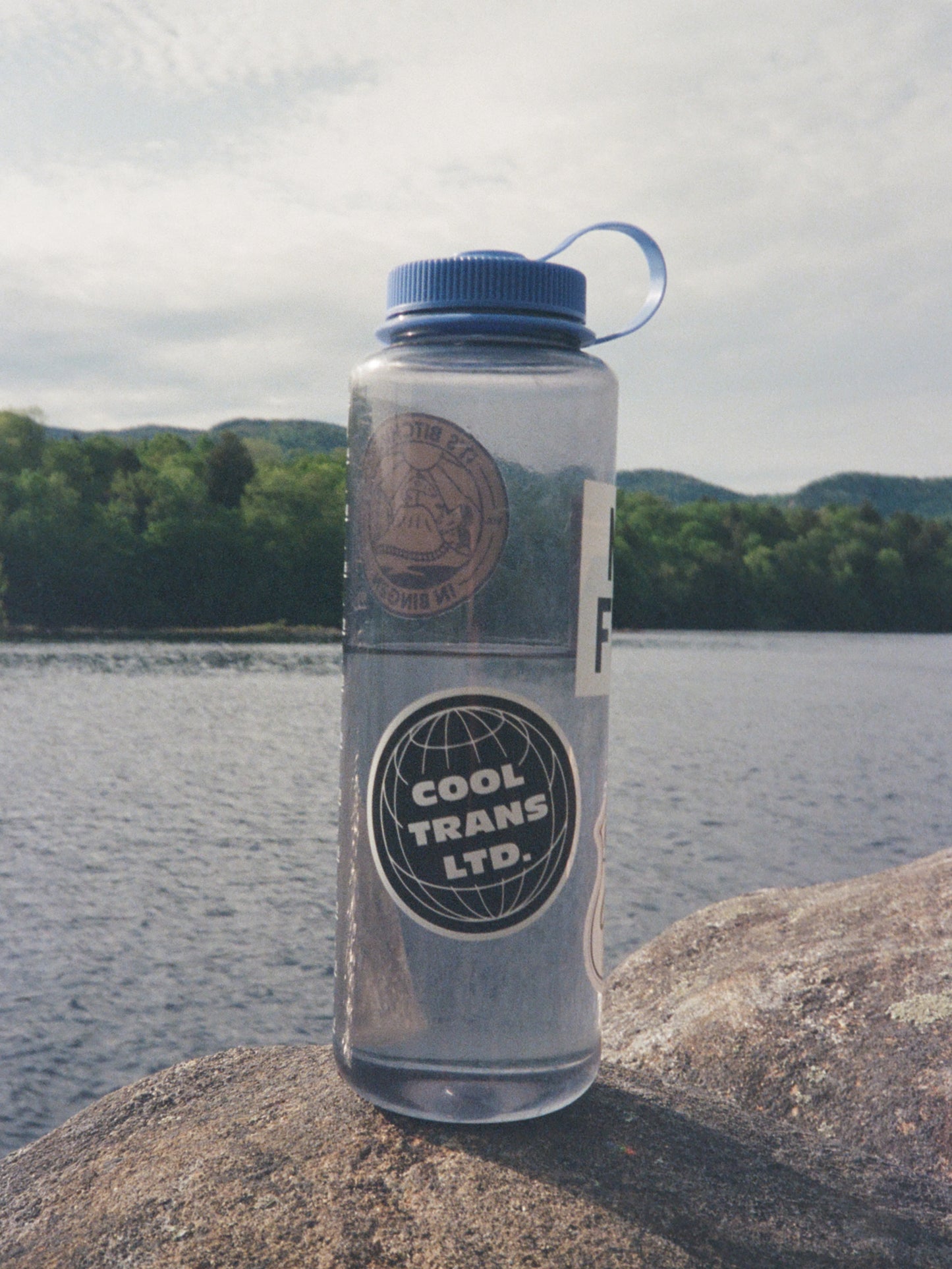 Cool Trans Ltd. Globe Sticker